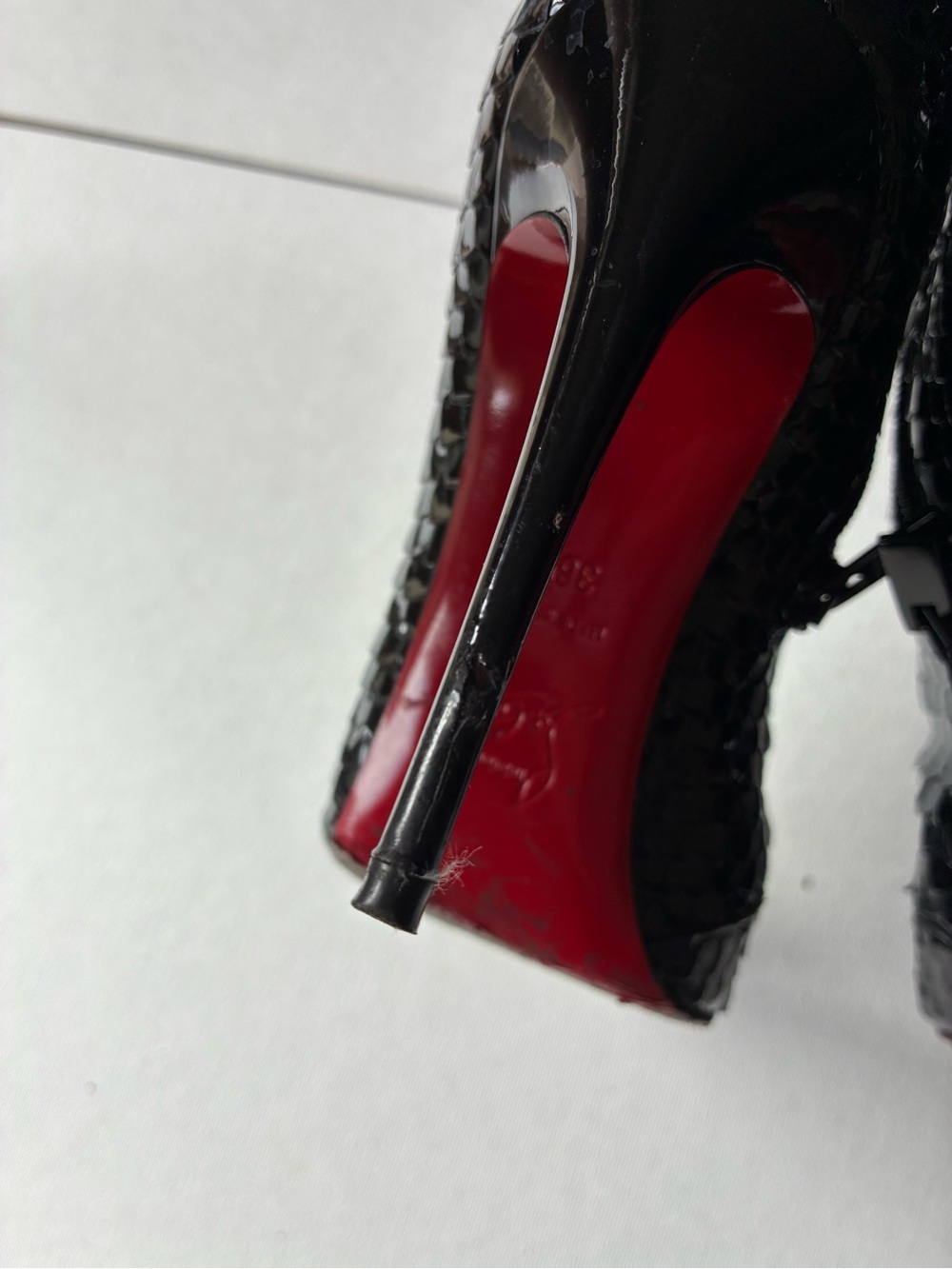 Christian Louboutin Alta Botta knee high boots bird embossed patent 115 36.5 - Picture 7 of 11